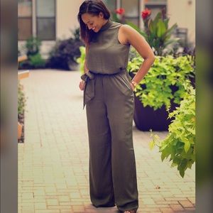 New York & Company Gabrielle Union Jumpsuit small